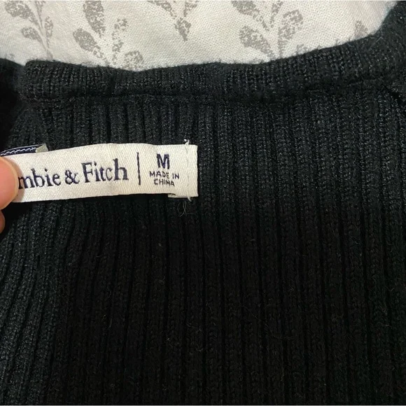 Abercrombie & Fitch Black Ribbed Long Sleeve Bodysuit - Picture 5 of 7